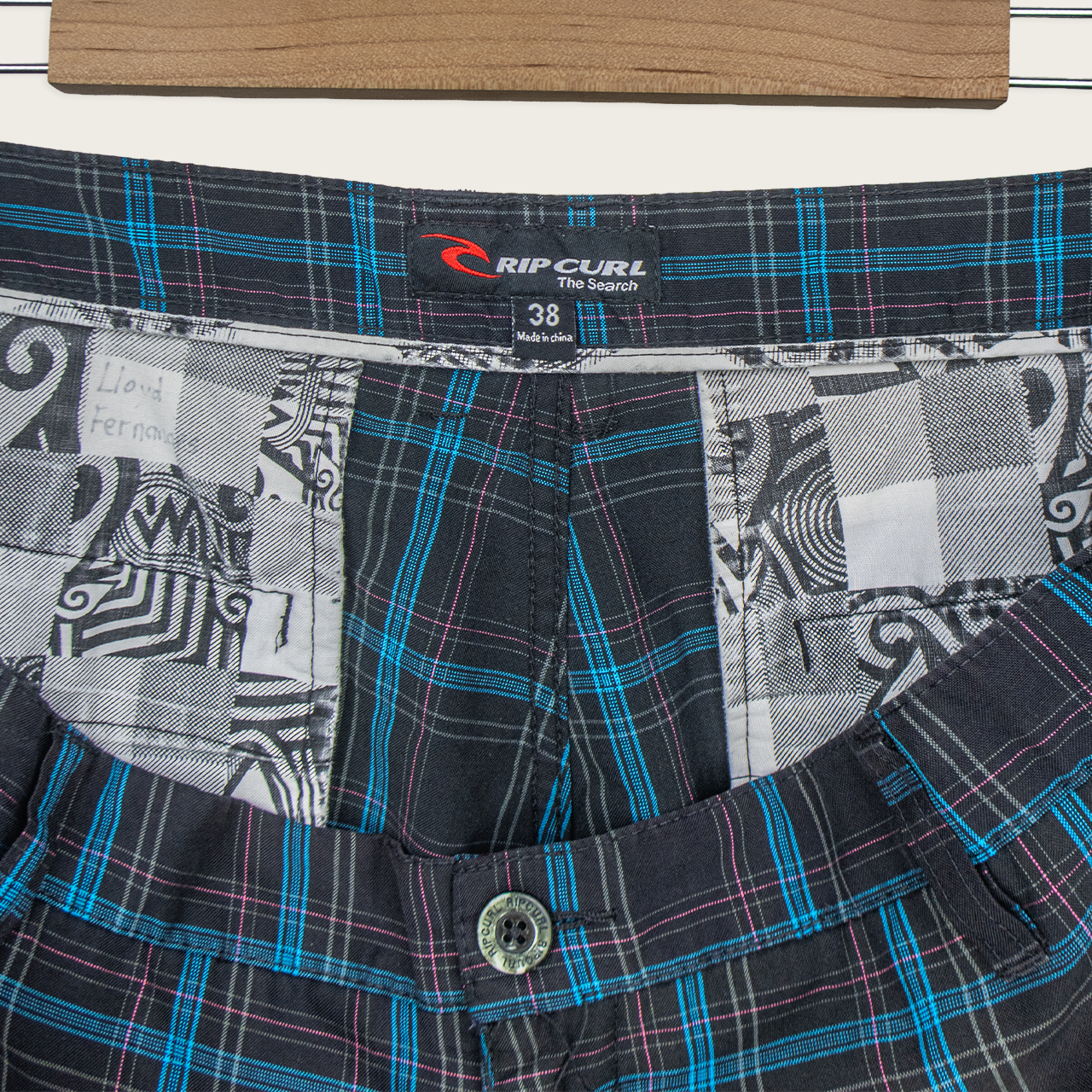 00s Rip Curl Plaid Shorts - XL