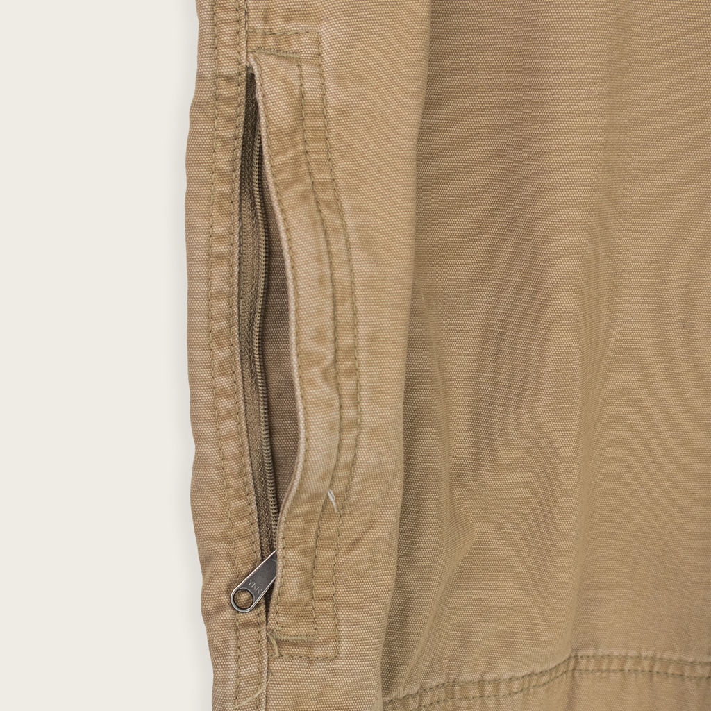 00's Columbia Sportswear Cargo Shorts - 34"
