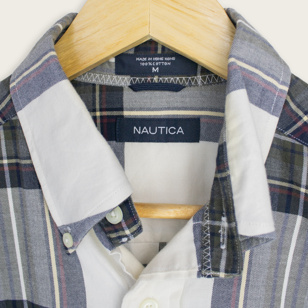 VINTAGE LONG-SLEEVE NAUTICA BUTTON-UP SHIRT - M