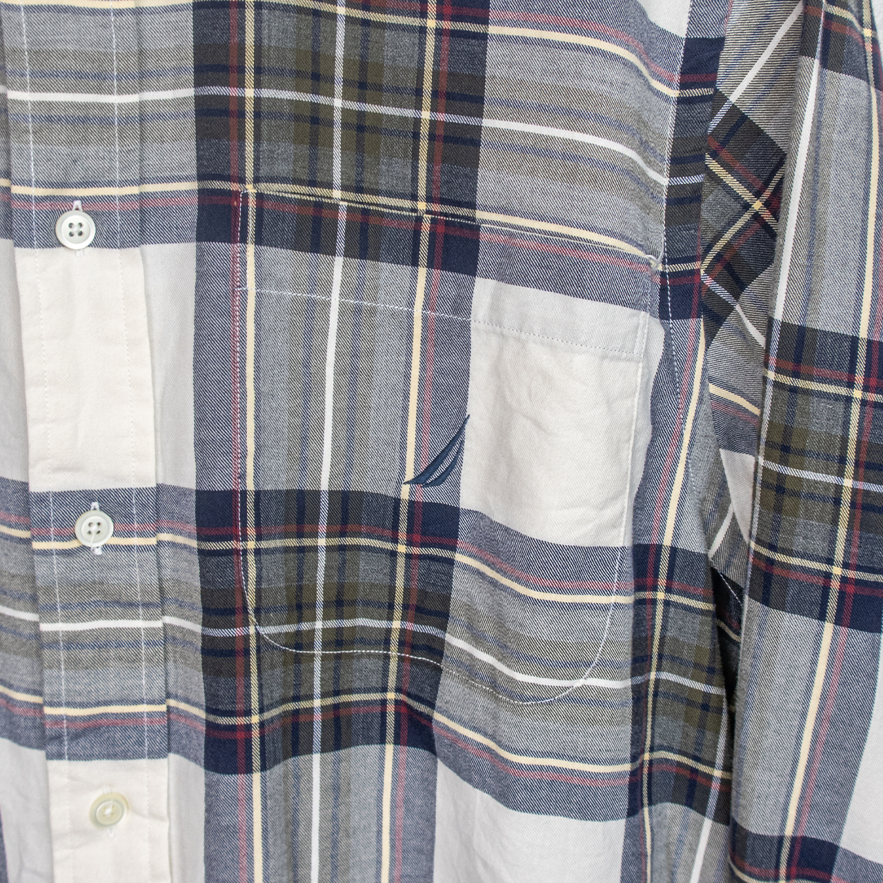 90's Nautica Flannel Button-Up Shirt - M/L