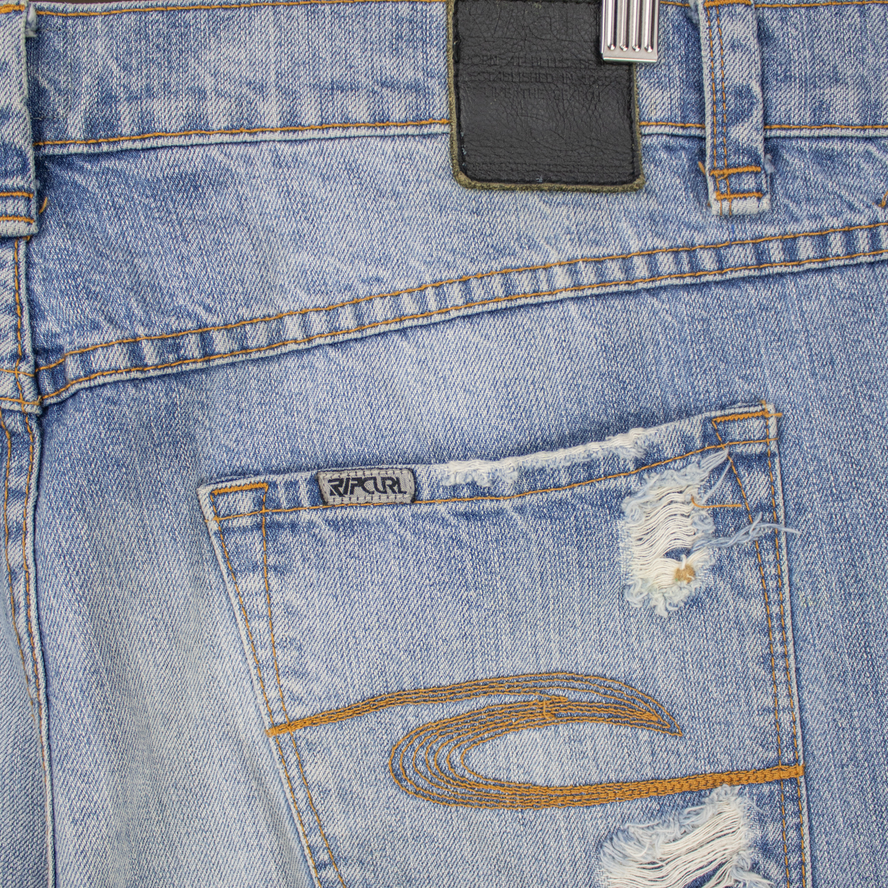 VINTAGE RIPCURL DENIM SHORTS - 38