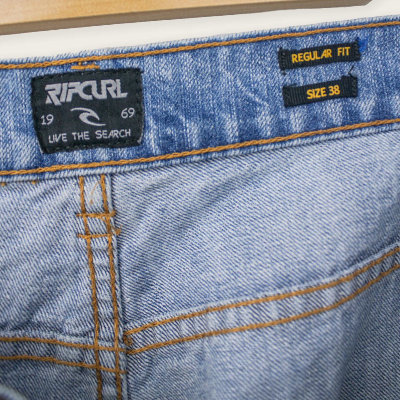 VINTAGE RIPCURL DENIM SHORTS - 38