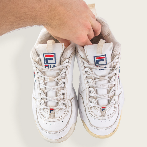 Women's White FILA Disruptor Casual Sneaker - US 8