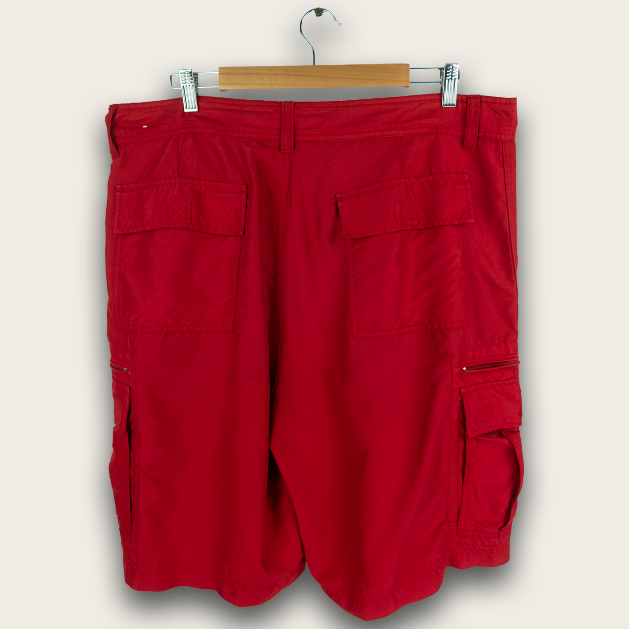 VINTAGE FOOT LOCKER CARGO SHORTS - 38"