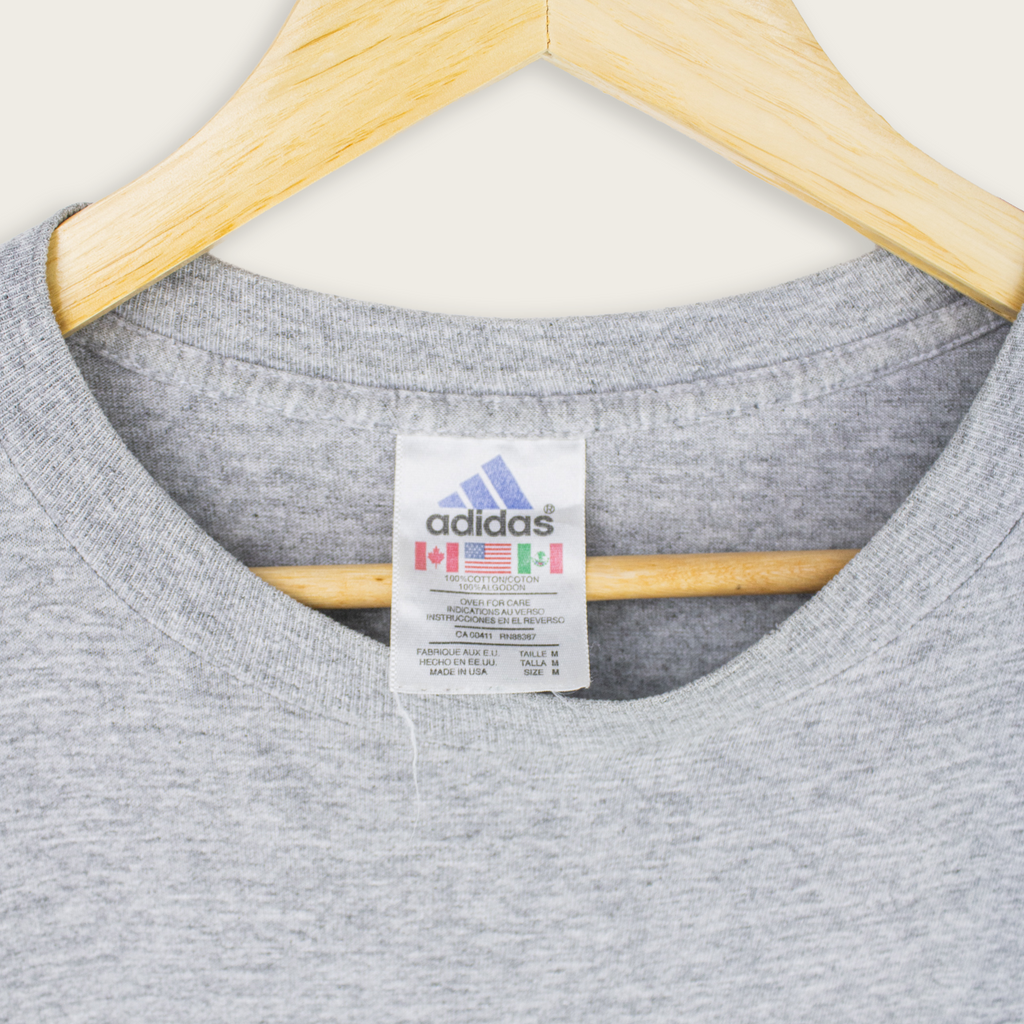 VINTAGE ADIDAS T-SHIRT - M