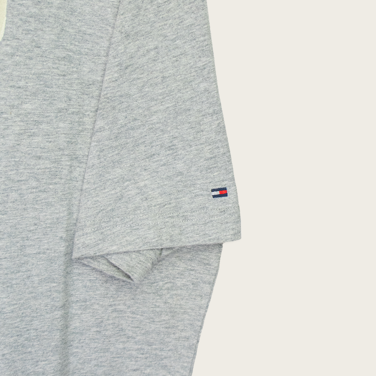 Tommy Hilfiger T-Shirt - L