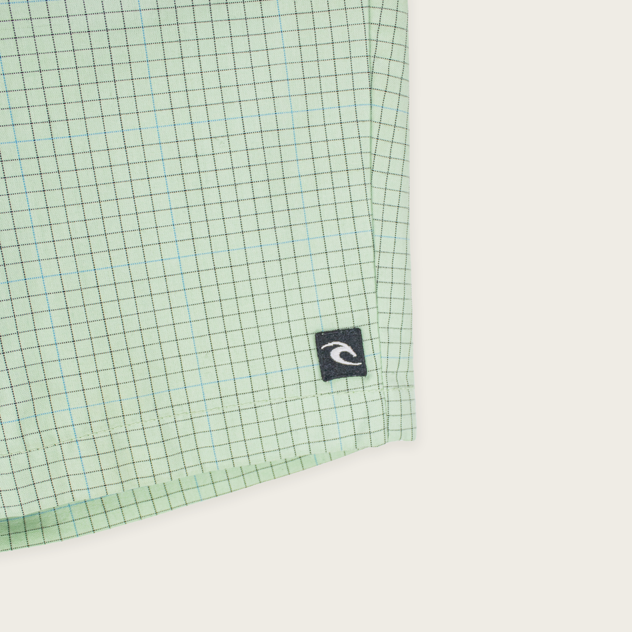 VINTAGE RIPCURL SHORTS - 34"