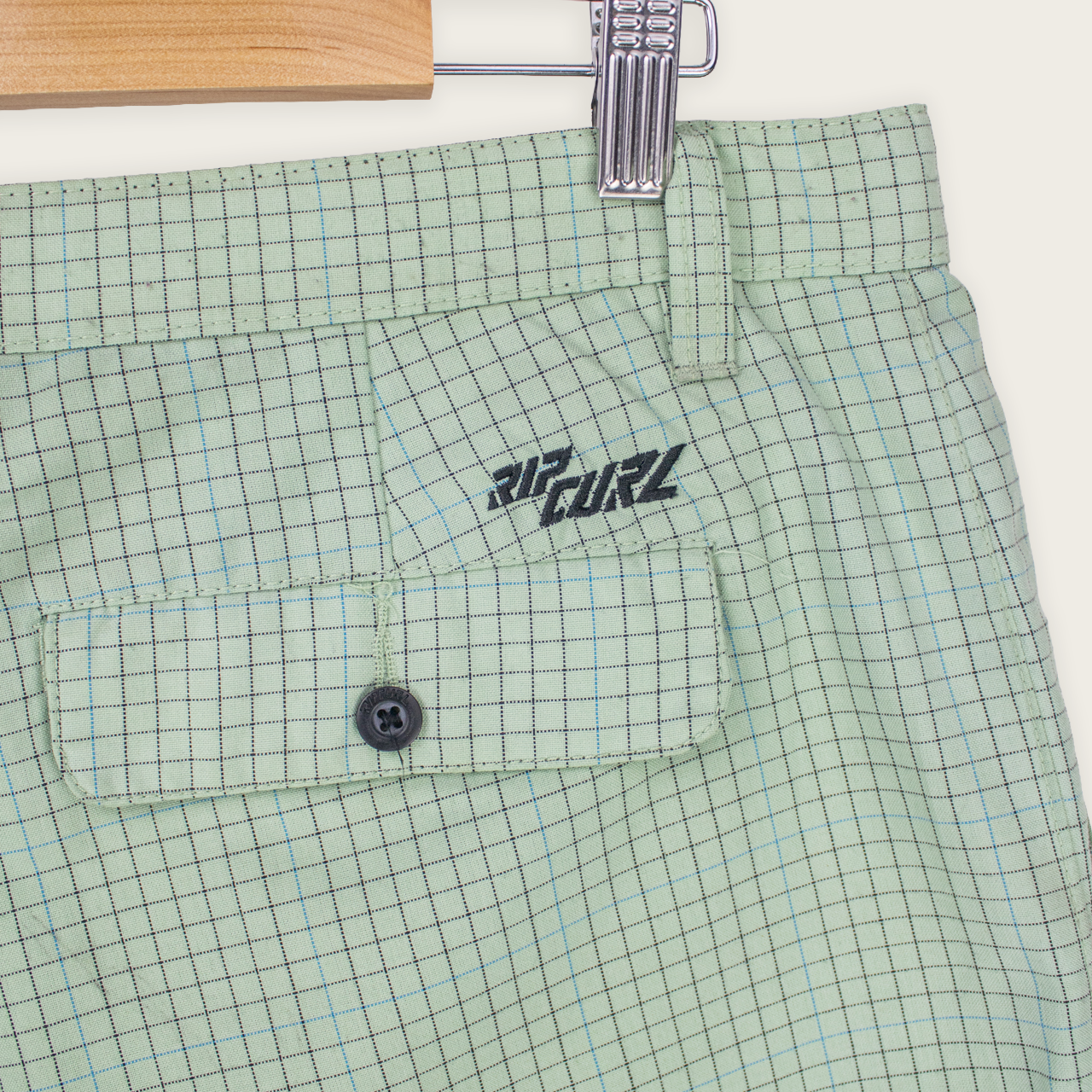 VINTAGE RIPCURL SHORTS - 34"