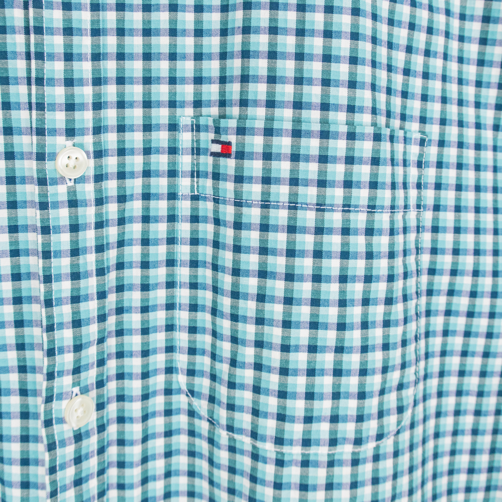 TOMMY HILFIGER BUTTON-UP SHIRT - M