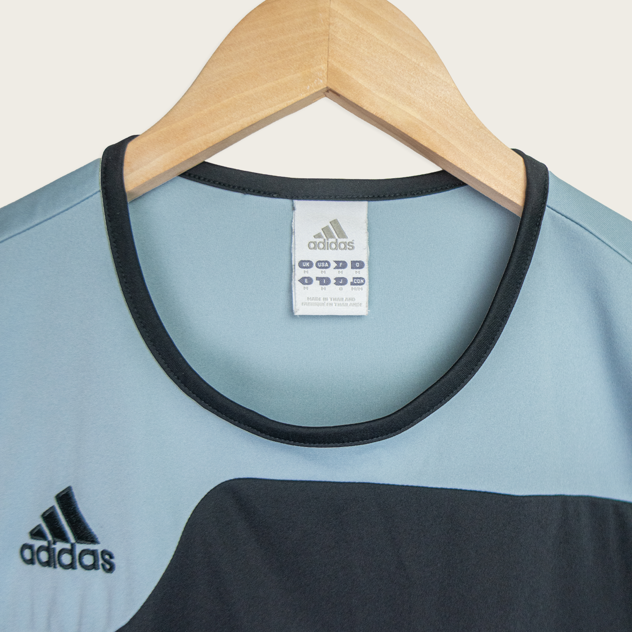 Adidas Jersey T-Shirt - M/L