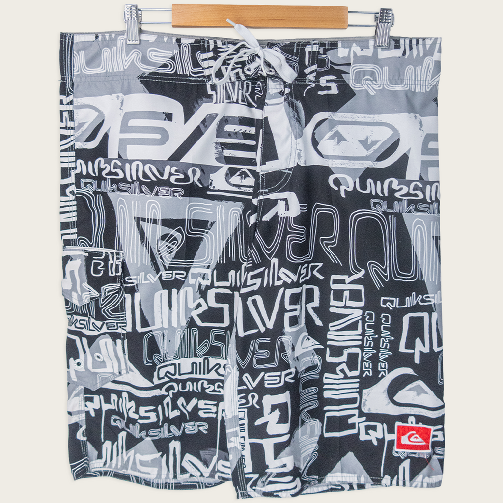 00's Quiksilver Board Shorts - 38"