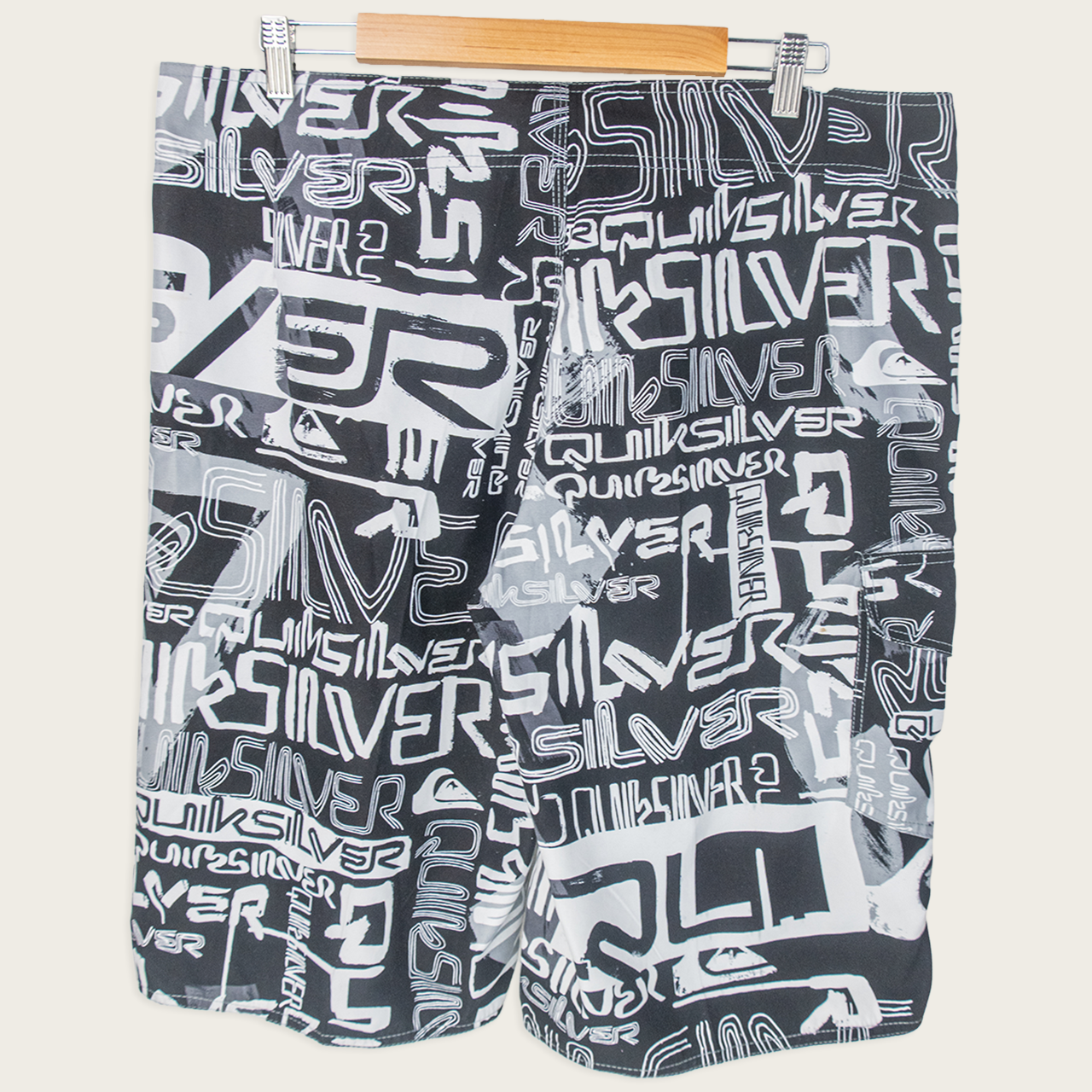 00's Quiksilver Board Shorts - 38"