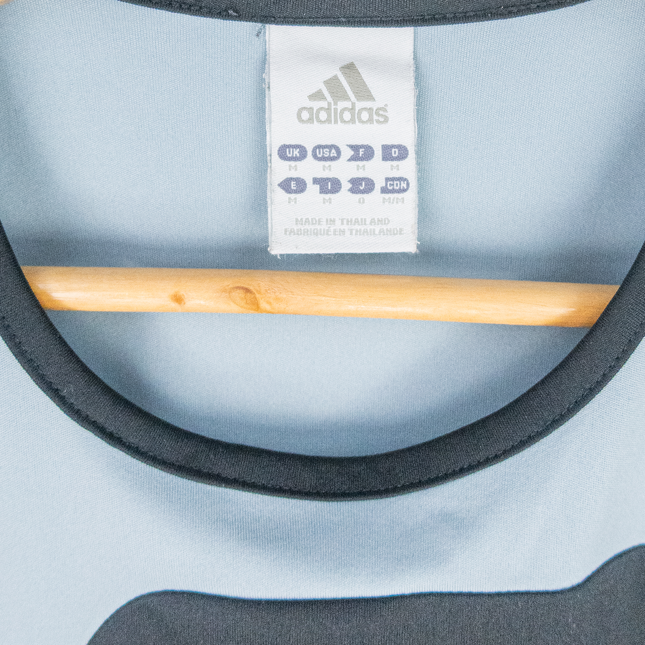 ADIDAS JERSEY - M