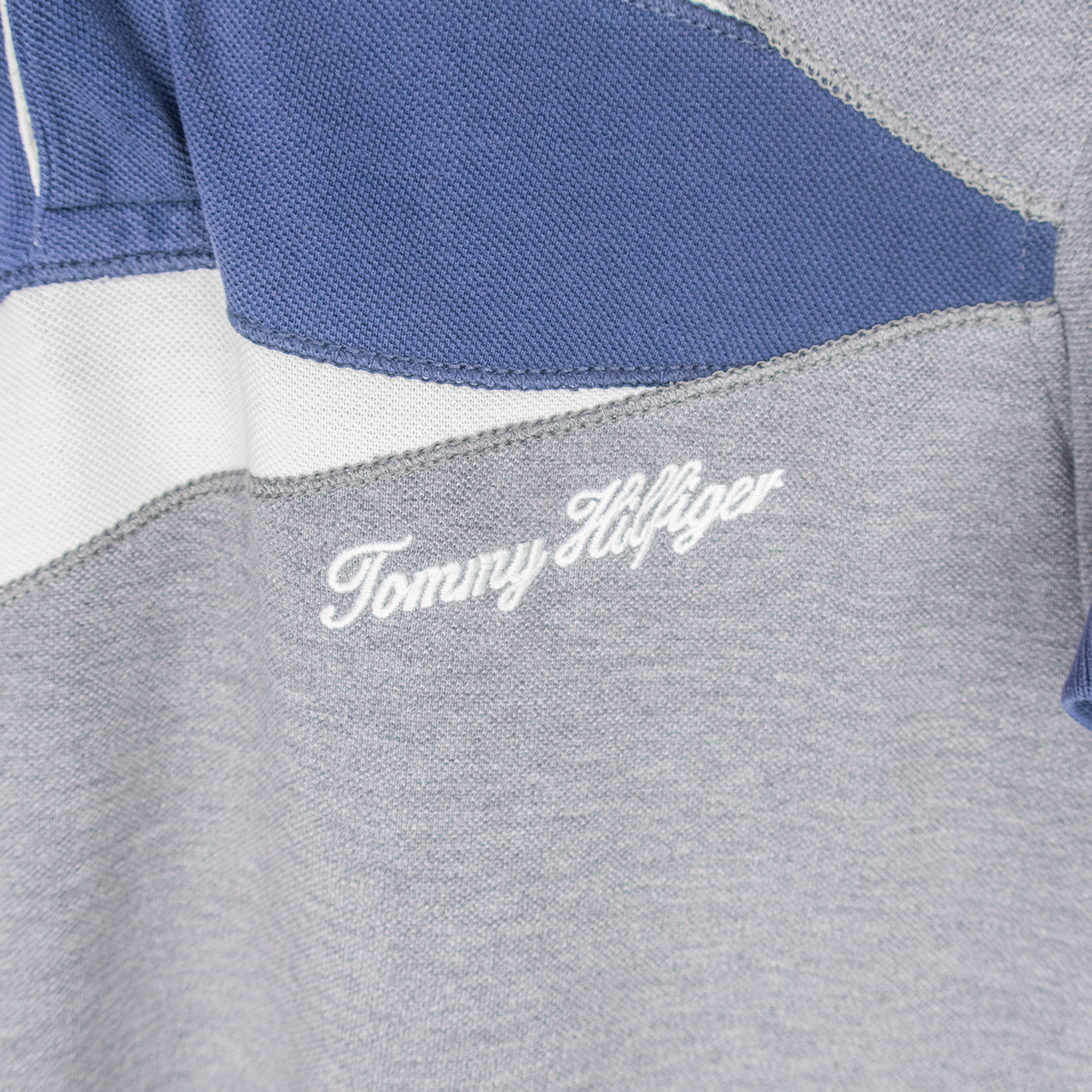 TOMMY HILFIGER POLO SHIRT - L