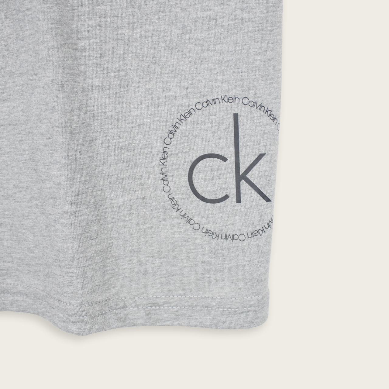 Calvin Klein T-Shirt - L