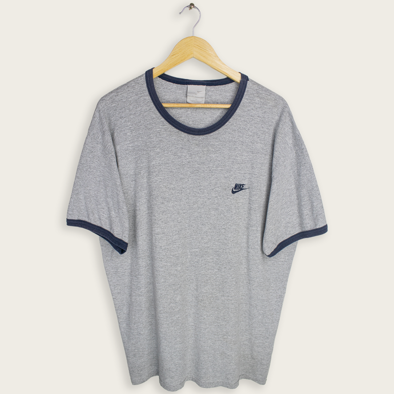 VINTAGE NIKE T-SHIRT - XL