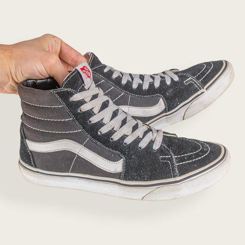 Men's Black/White VANS Sk8-Hi Casual Skate Sneakers - US 9
