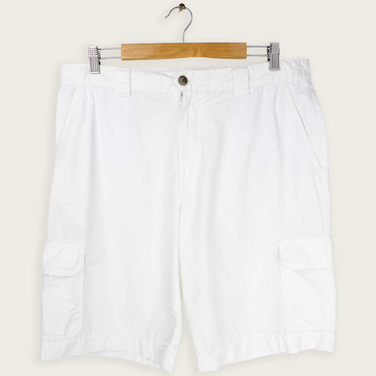 00's LACOSTE CARGO SHORTS - 34"