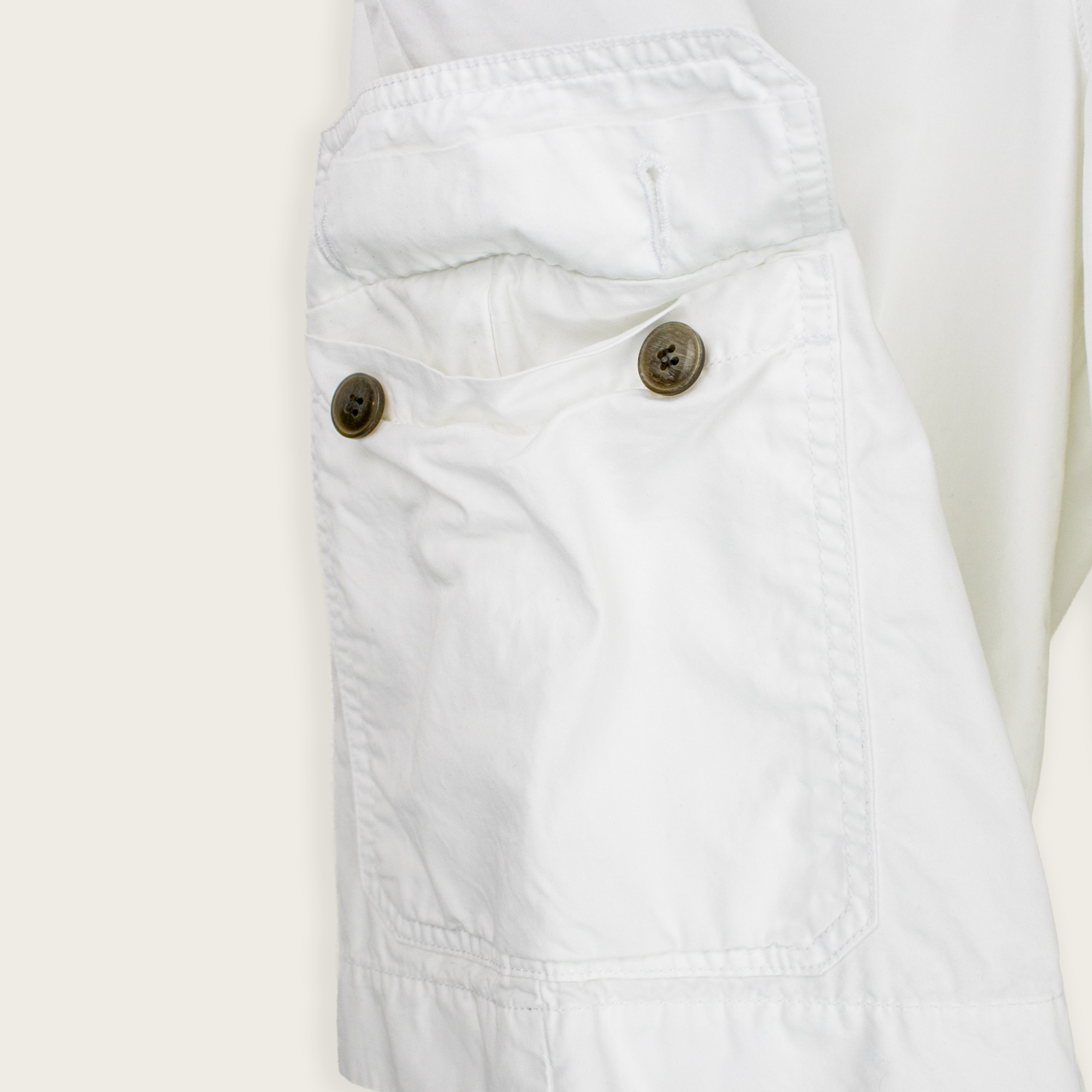 00's LACOSTE CARGO SHORTS - 34"