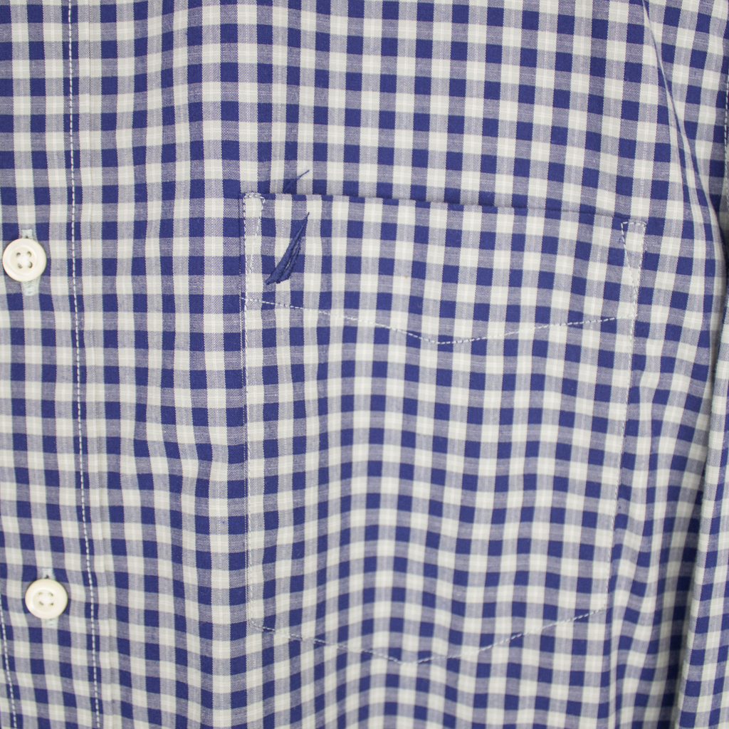 VINTAGE LONG-SLEEVE NAUTICA BUTTON-UP SHIRT - L