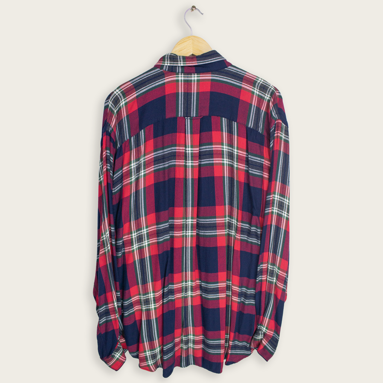 VINTAGE LONG-SLEEVE NAUTICA BUTTON-UP SHIRT - L