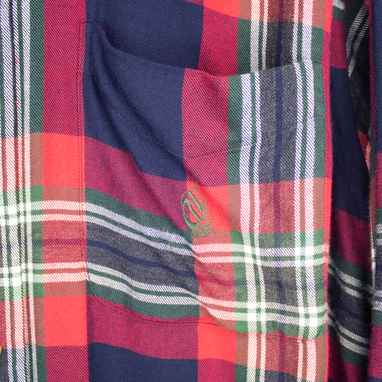 VINTAGE LONG-SLEEVE NAUTICA BUTTON-UP SHIRT - L