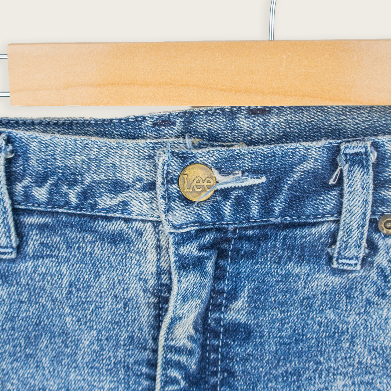 90's LEE JEANS - 33"