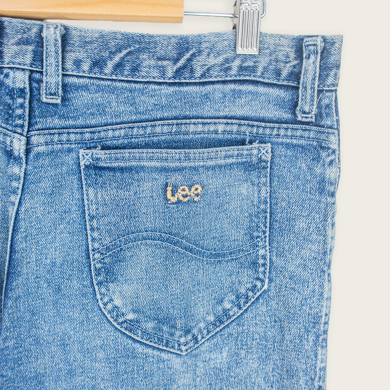 90's LEE JEANS - 33"