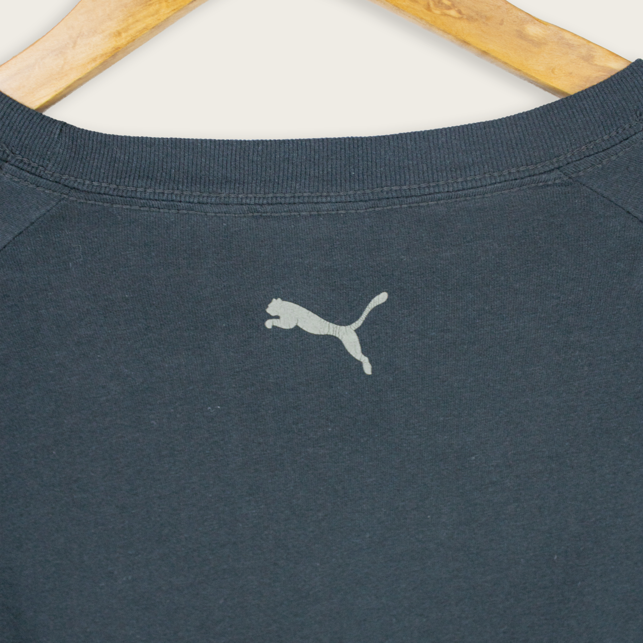 VINTAGE LONG-SLEEVE PUMA T-SHIRT - L