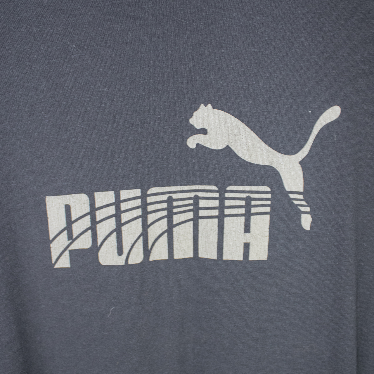 VINTAGE LONG-SLEEVE PUMA T-SHIRT - L