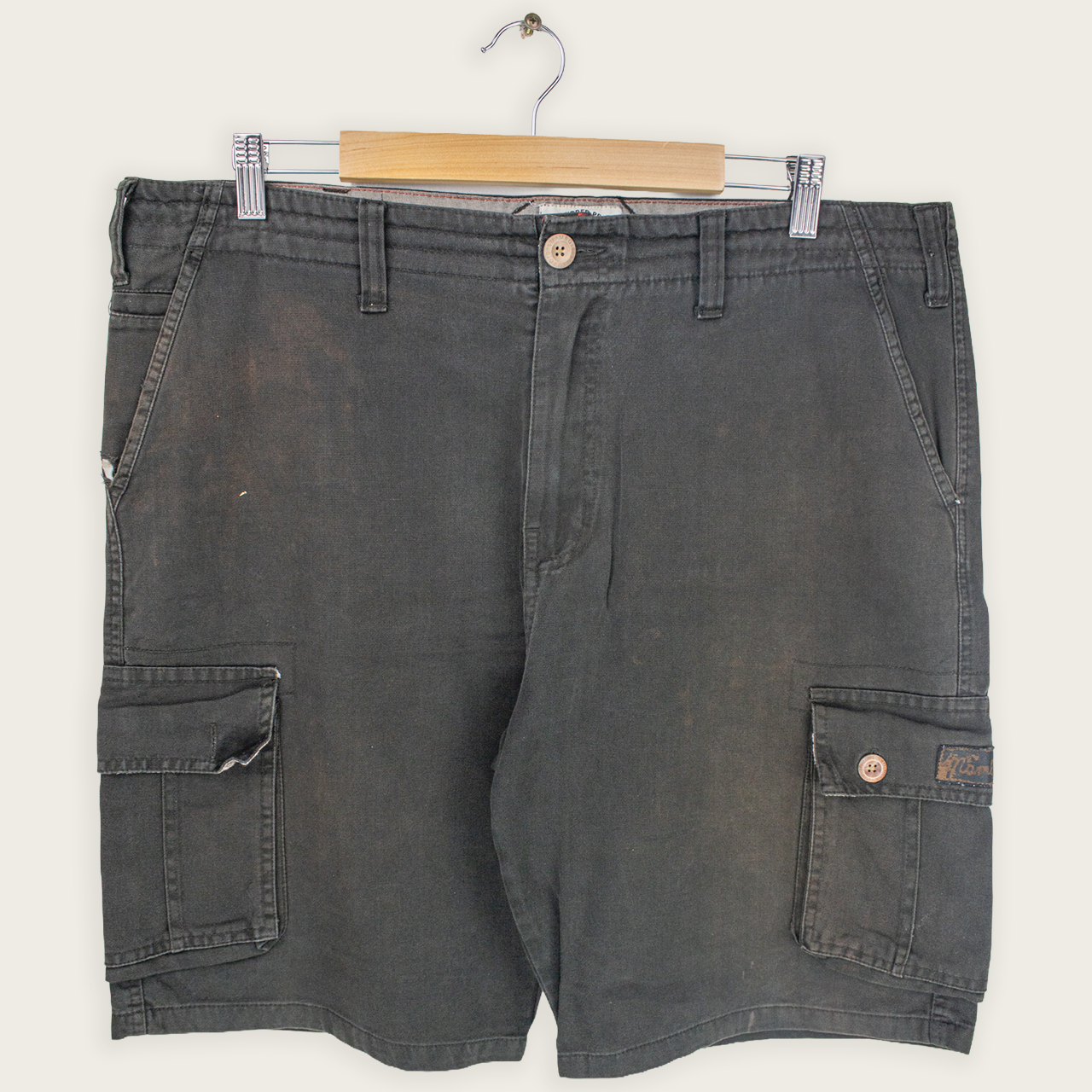 VINTAGE MAMBO CARGO SHORTS - 38"