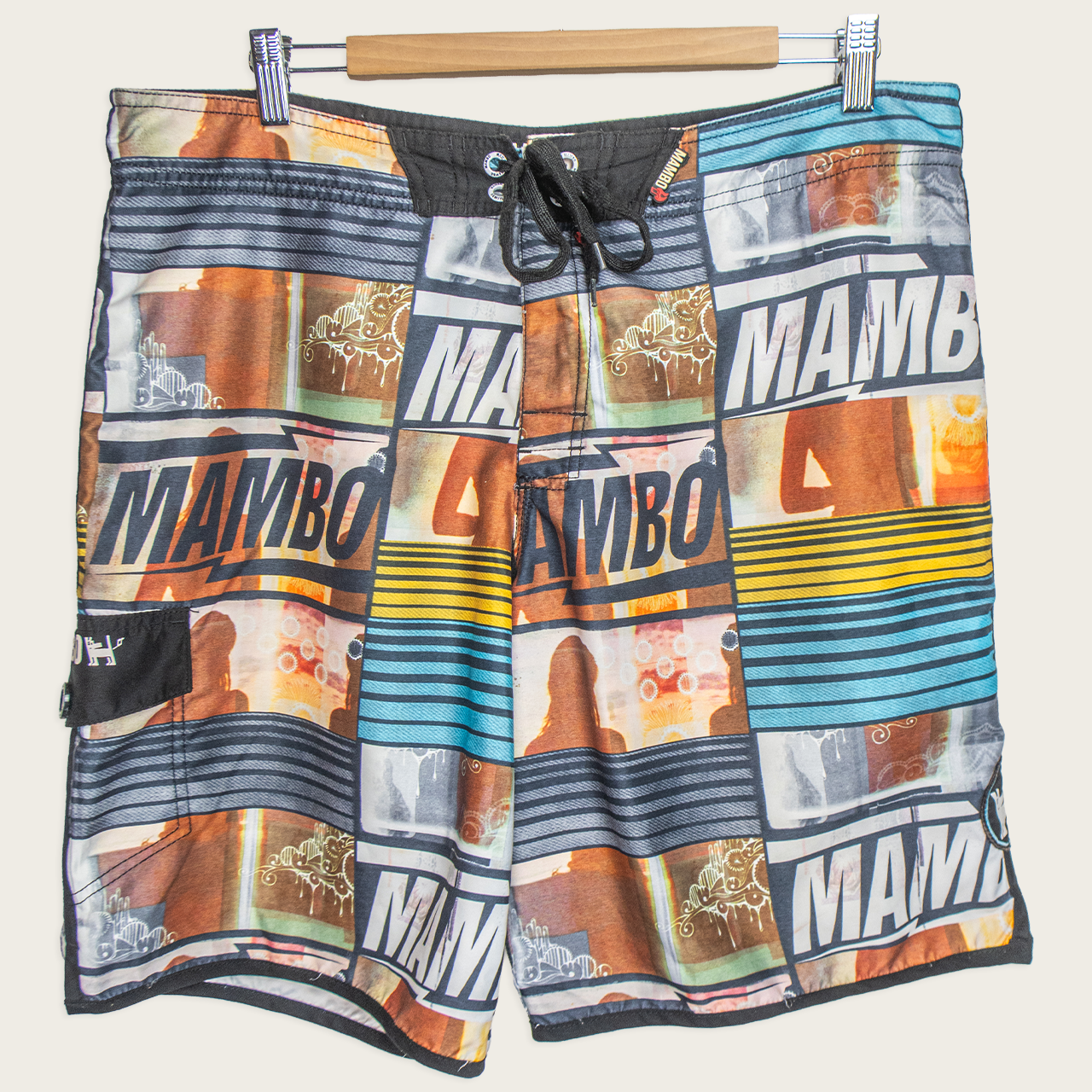 00s Mambo Board Shorts - L