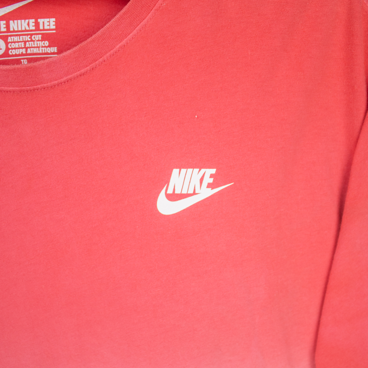 NIKE T-SHIRT - XL