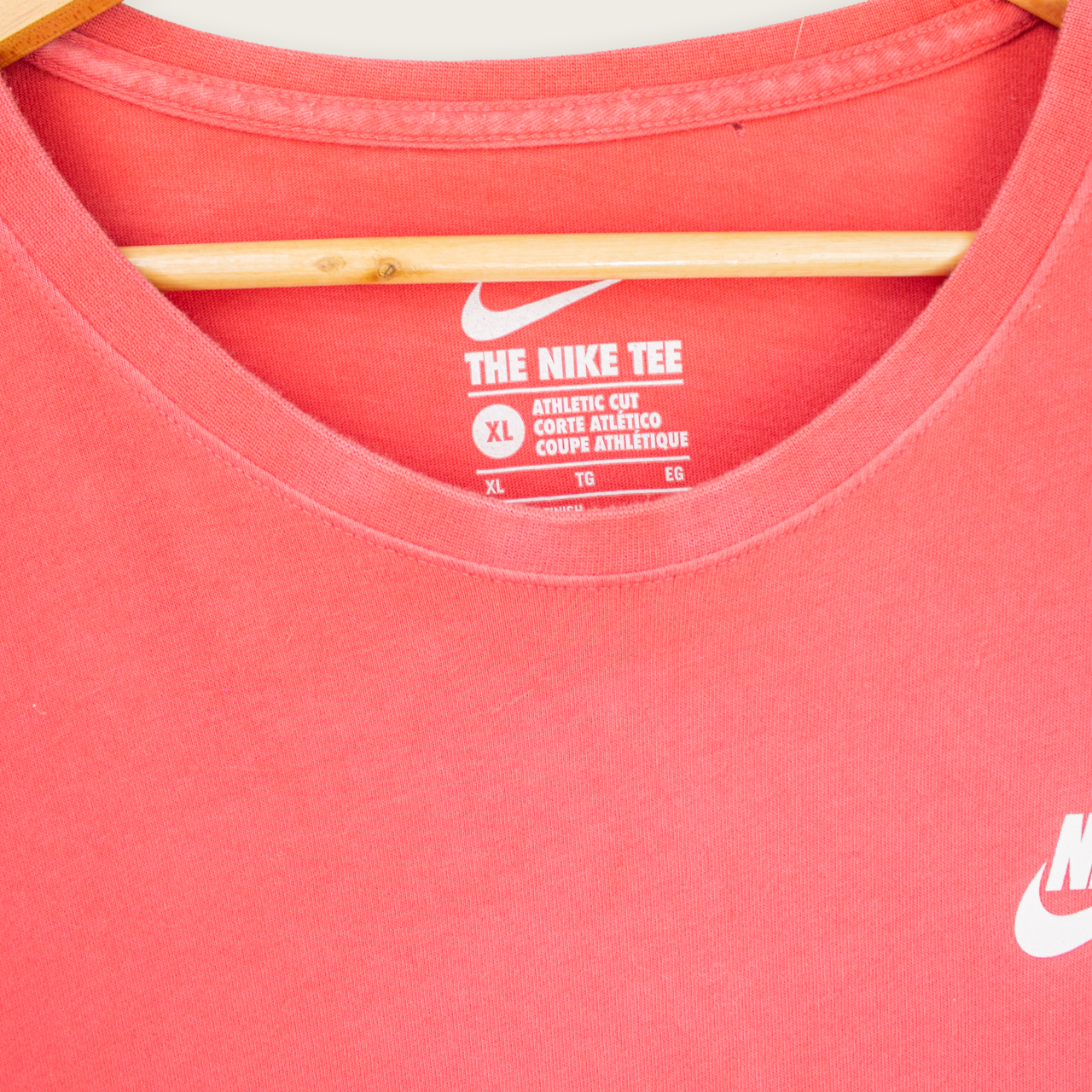 NIKE T-SHIRT - XL