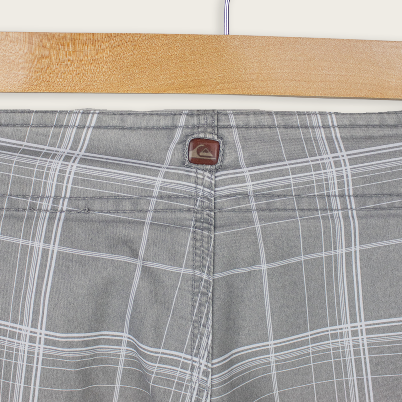 VINTAGE QUIKSILVER BOARD SHORTS - 40"