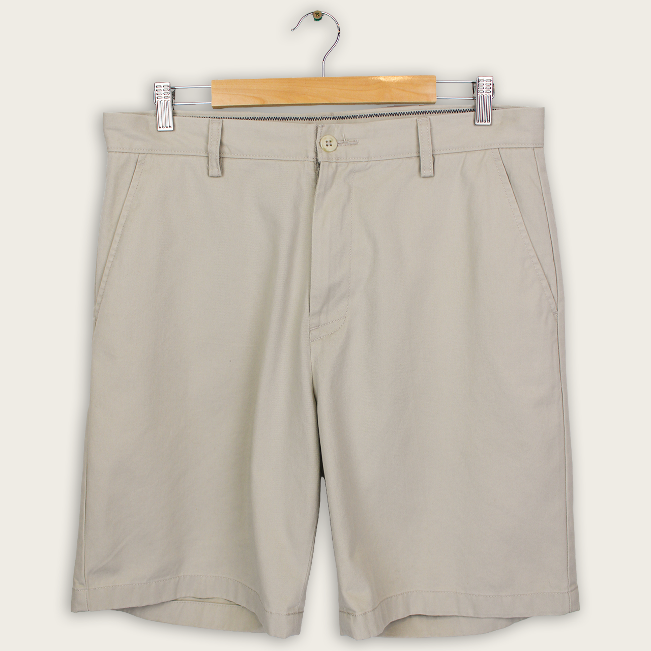 VINTAGE NAUTICA SHORTS - 33"