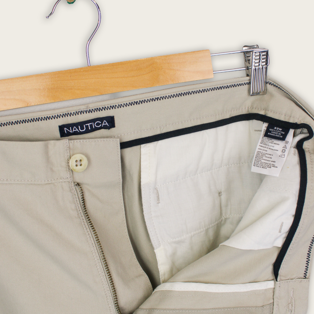 00's Nautica Tailored Shorts - 33"