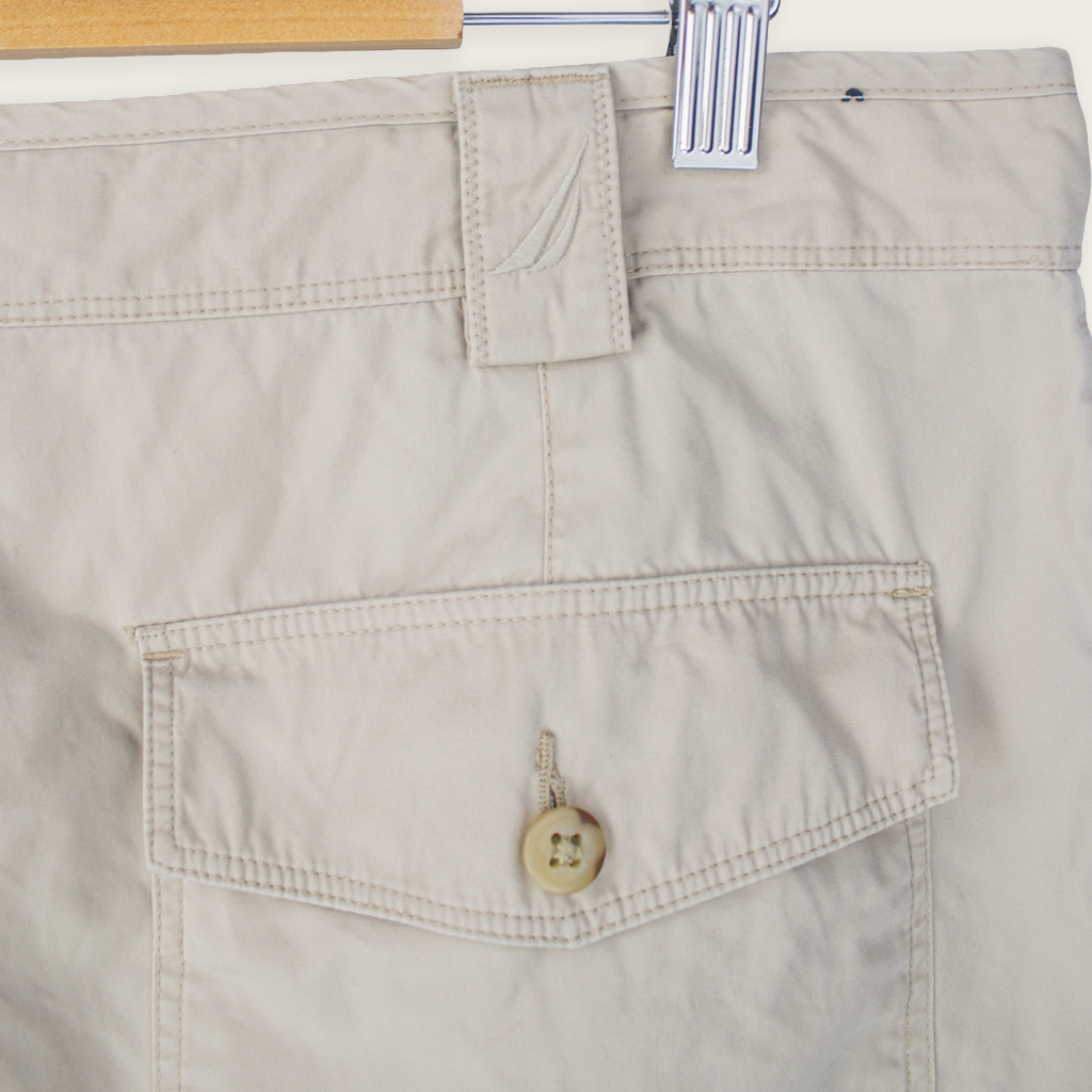00's Nautica Tailored Shorts - 36"