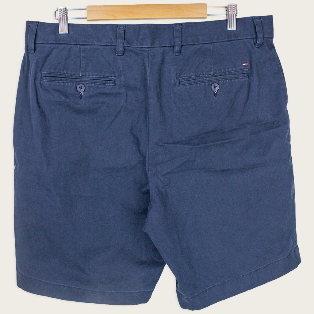 Tommy Hilfiger Tailored Shorts - 36"
