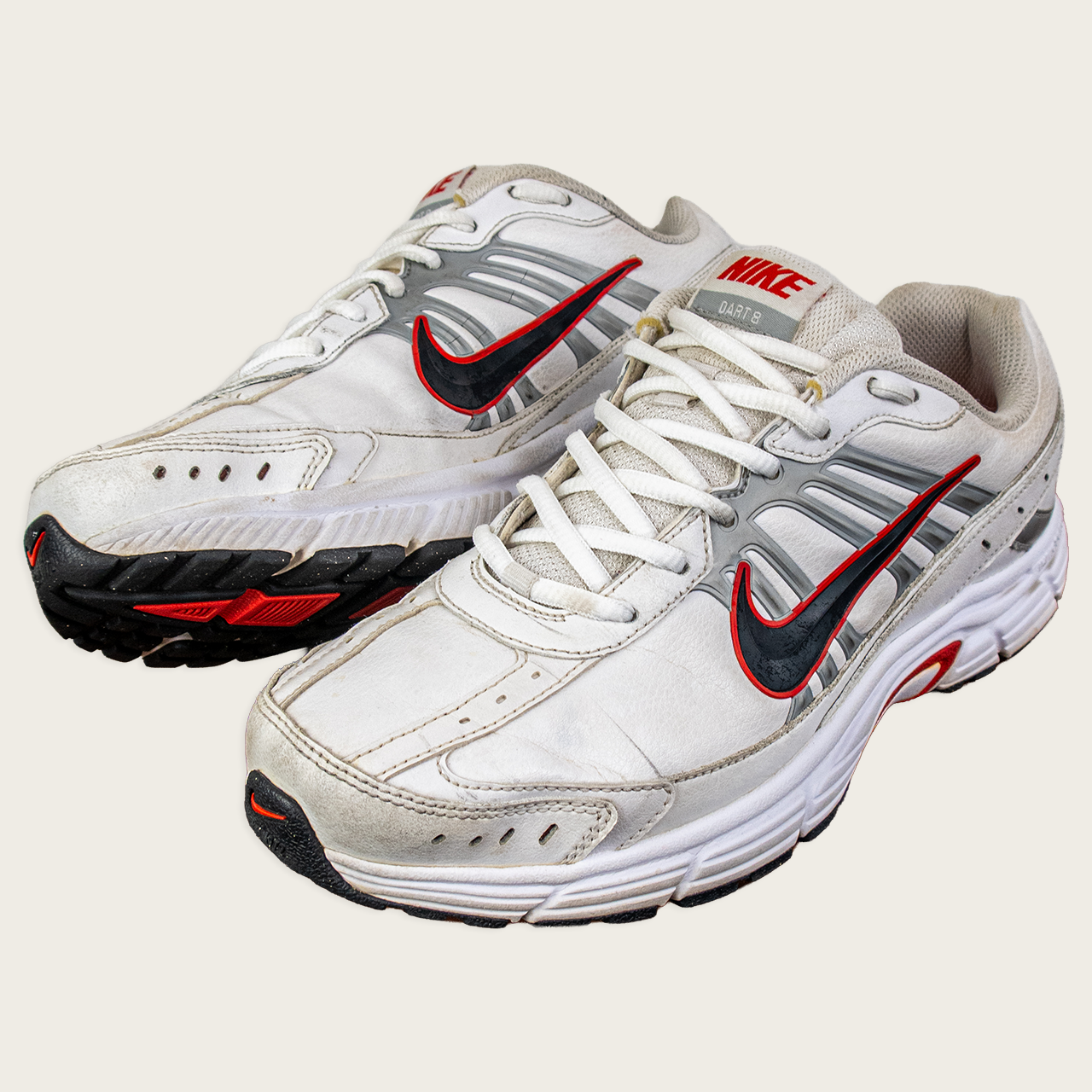 Men's 2011 White/Red NIKE Dart 8 Running Shoes – US 9.5