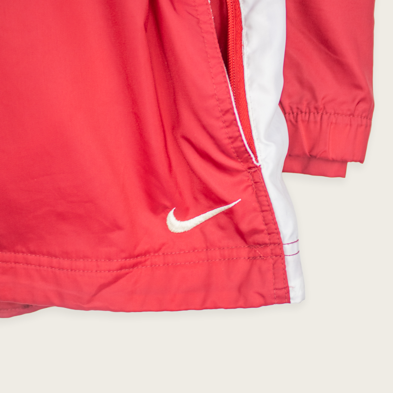 VINTAGE NIKE JACKET - L