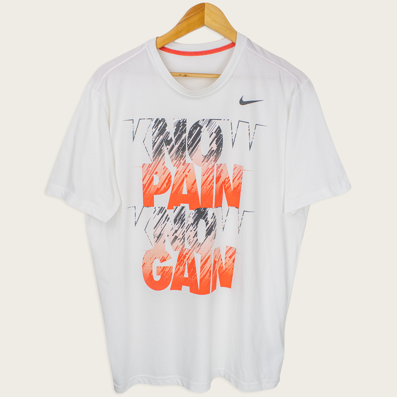 Nike T-Shirt - L