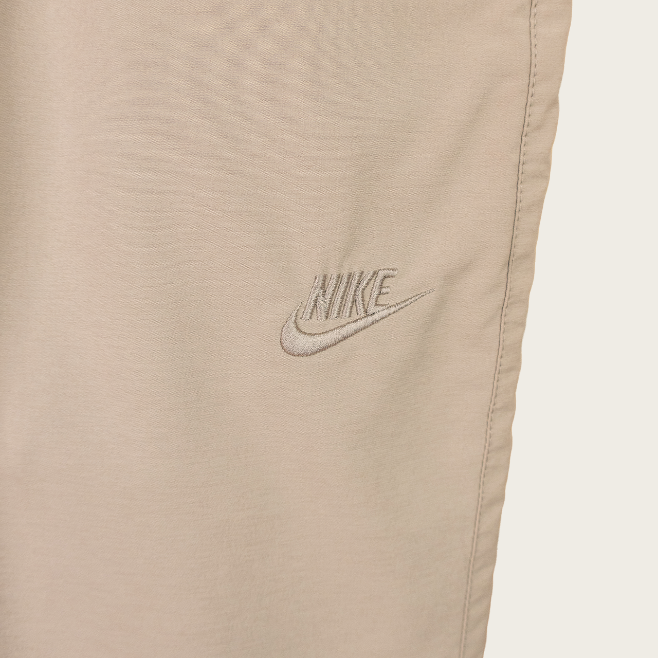 Y2K Nike Pants - Beige Straight Leg - Size Small