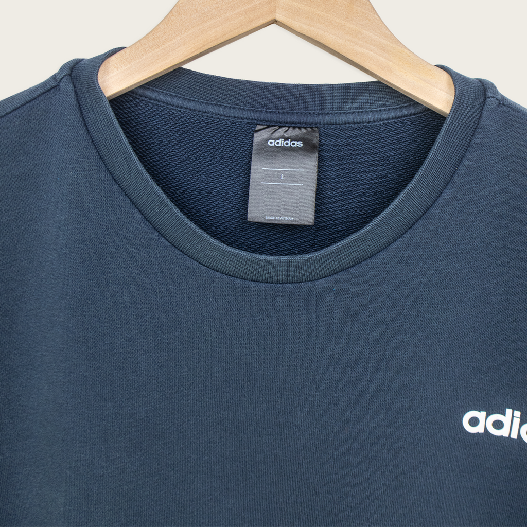 Adidas Crewneck Sweater - L