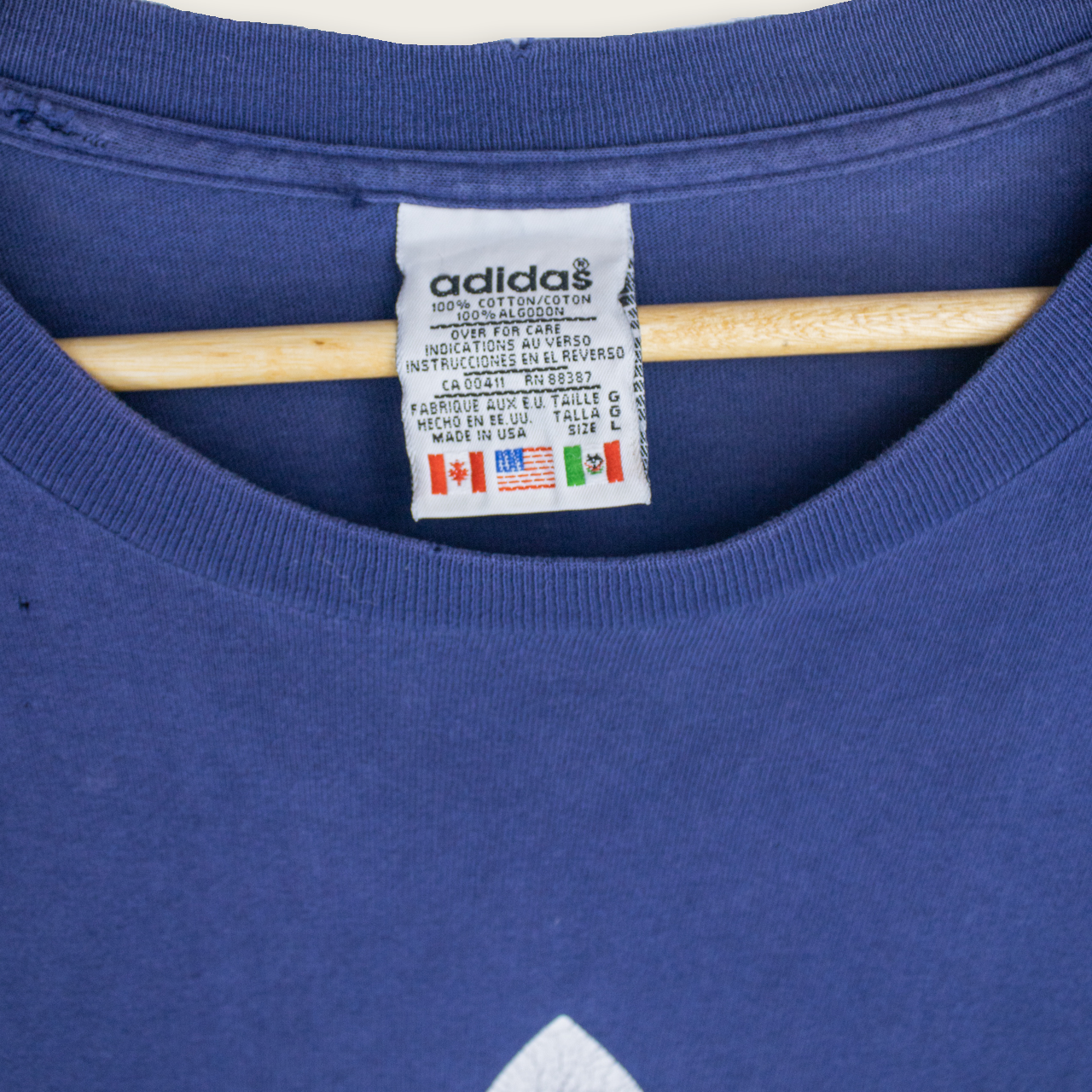 VINTAGE ADIDAS T-SHIRT - L