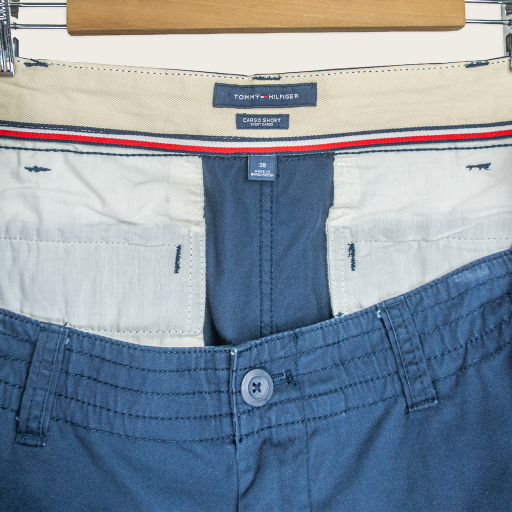 Tommy Hilfiger Cargo Shorts - XL