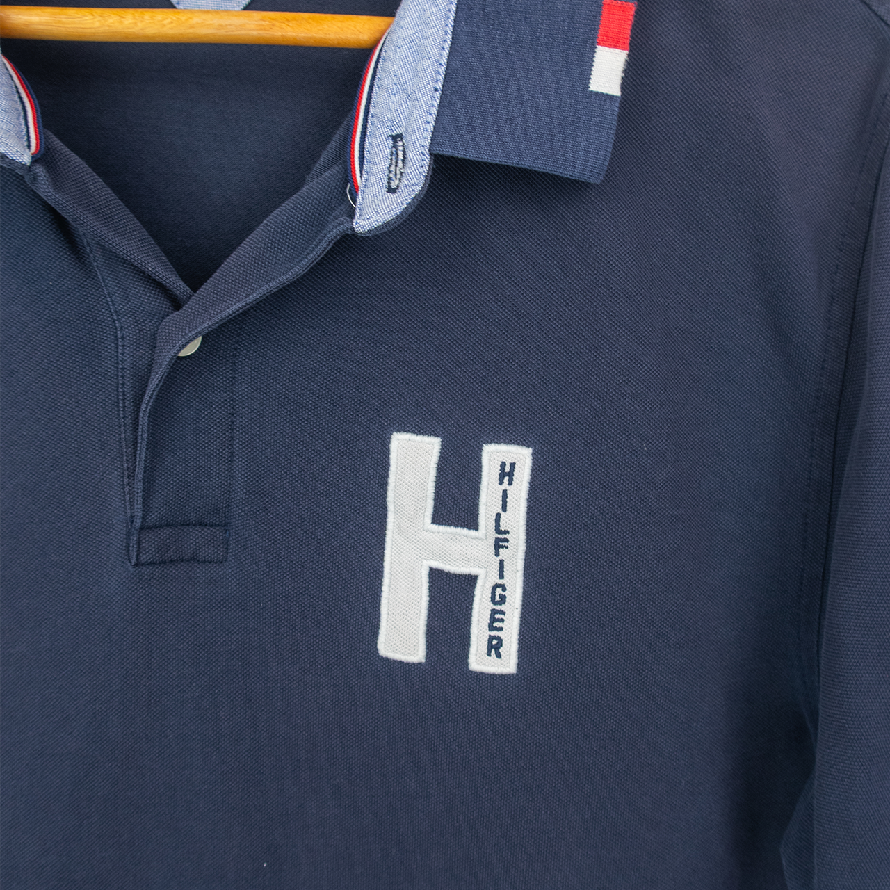 Tommy Hilfiger Polo Shirt - XL