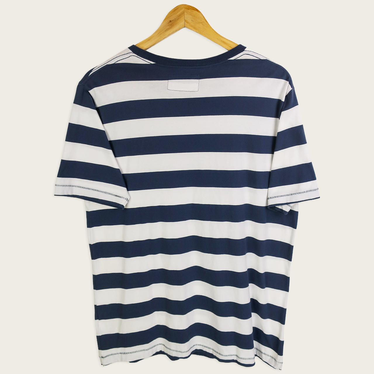 Barney Cools T-Shirt - M