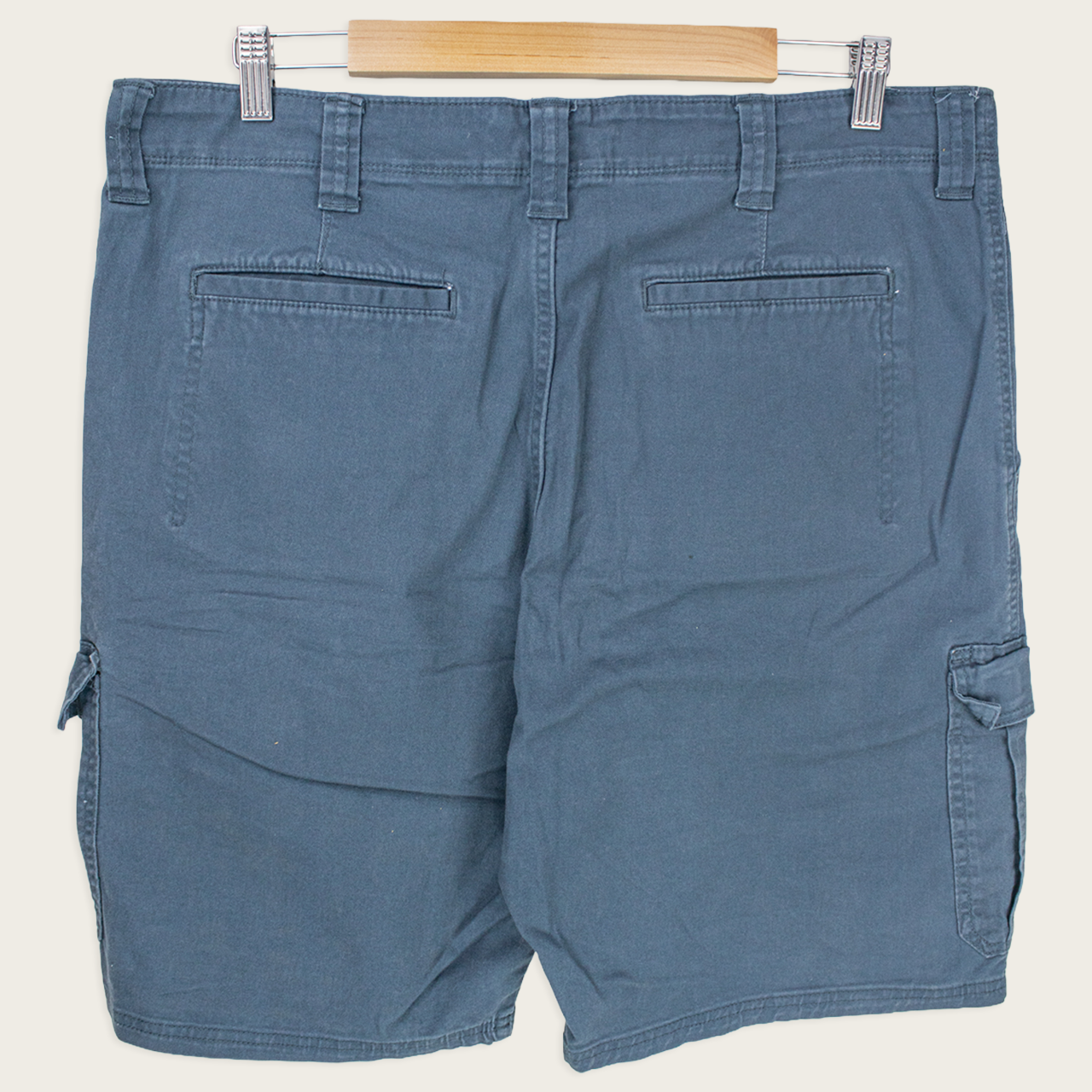00's Wrangler Cargo Shorts - 36"