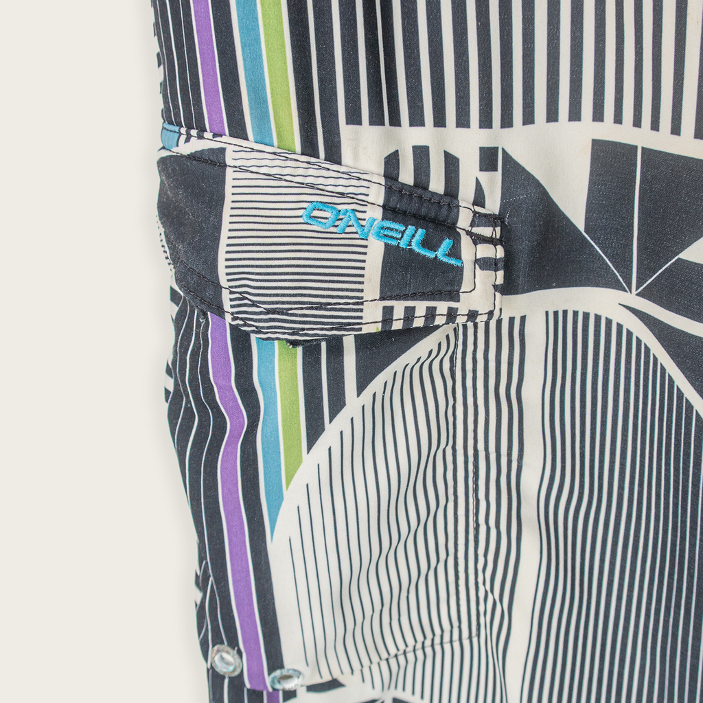 00's O'NEILL BOARD SHORTS - 32"